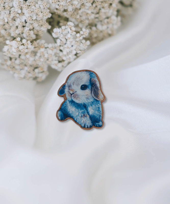 Mini Loop Bunny Brooch